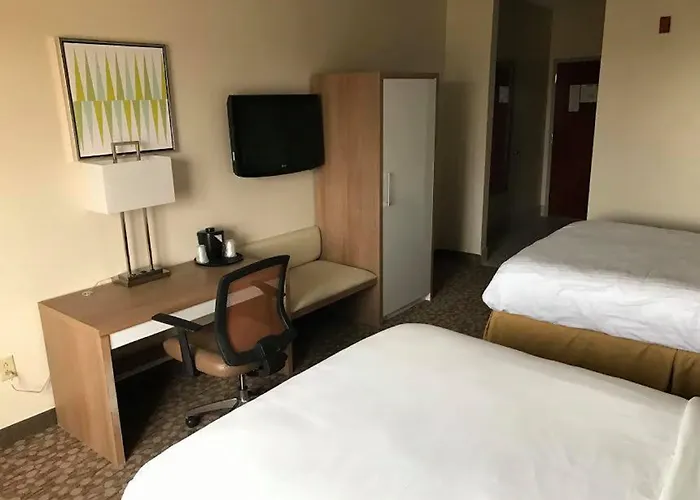 Holiday Inn Express & Suites Dayton West - Brookville By Ihg